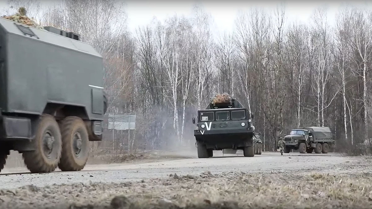 Минобороны: Украина не выпускает жителей из Мариуполя и Волновахи