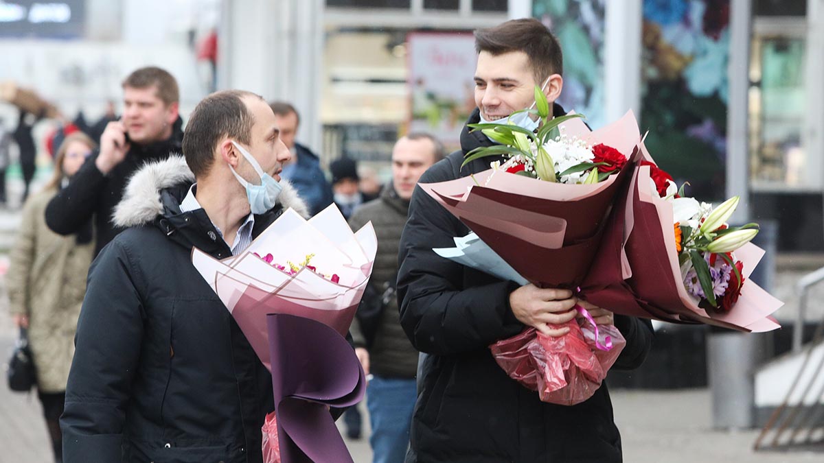 Цветок с претензией»: флорист дала советы по выбору букета на 8 Марта