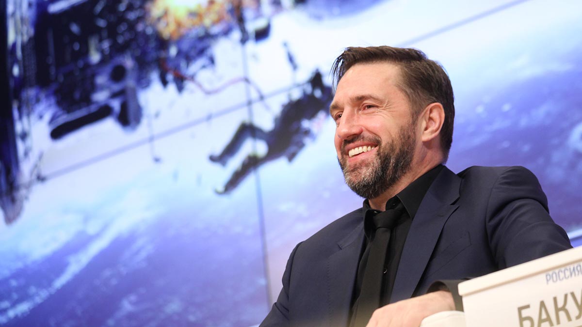 «Правильно делает!»: актер Вдовиченков поддержал скандального Кологривого