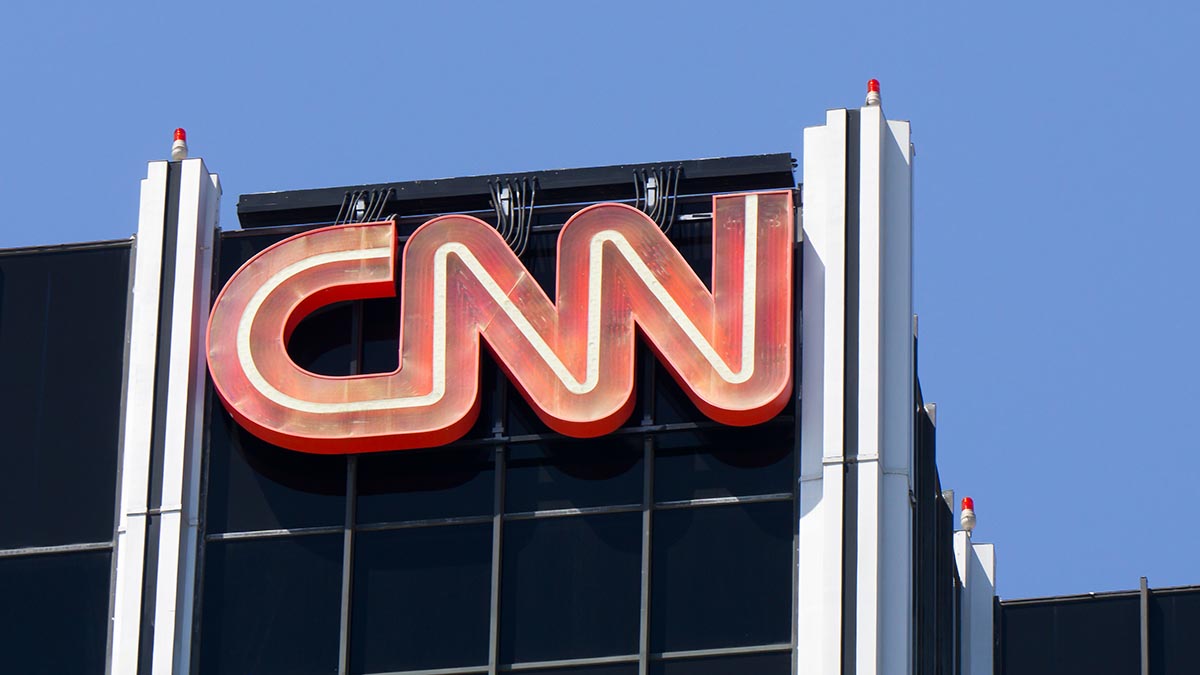 CNN убрал из интервью с Уотерсом часть про Минские соглашения и Зеленского
