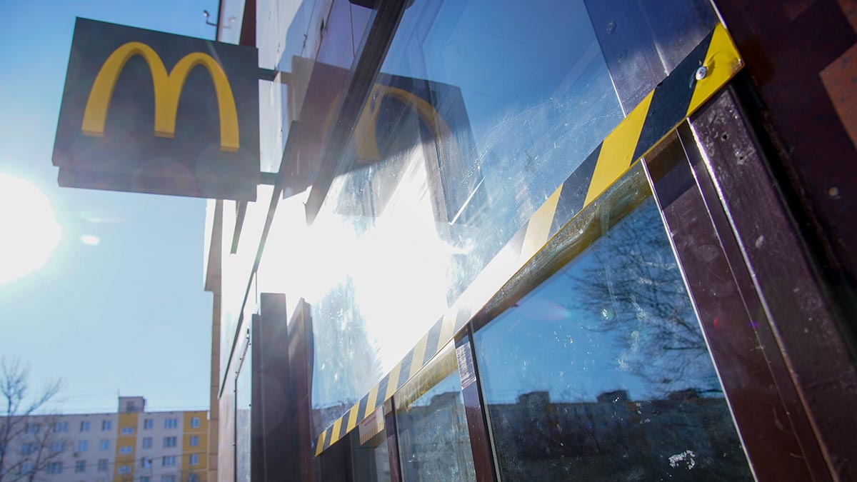 McDonald's потеряла 1,3 миллиарда долларов из-за продажи бизнеса в России