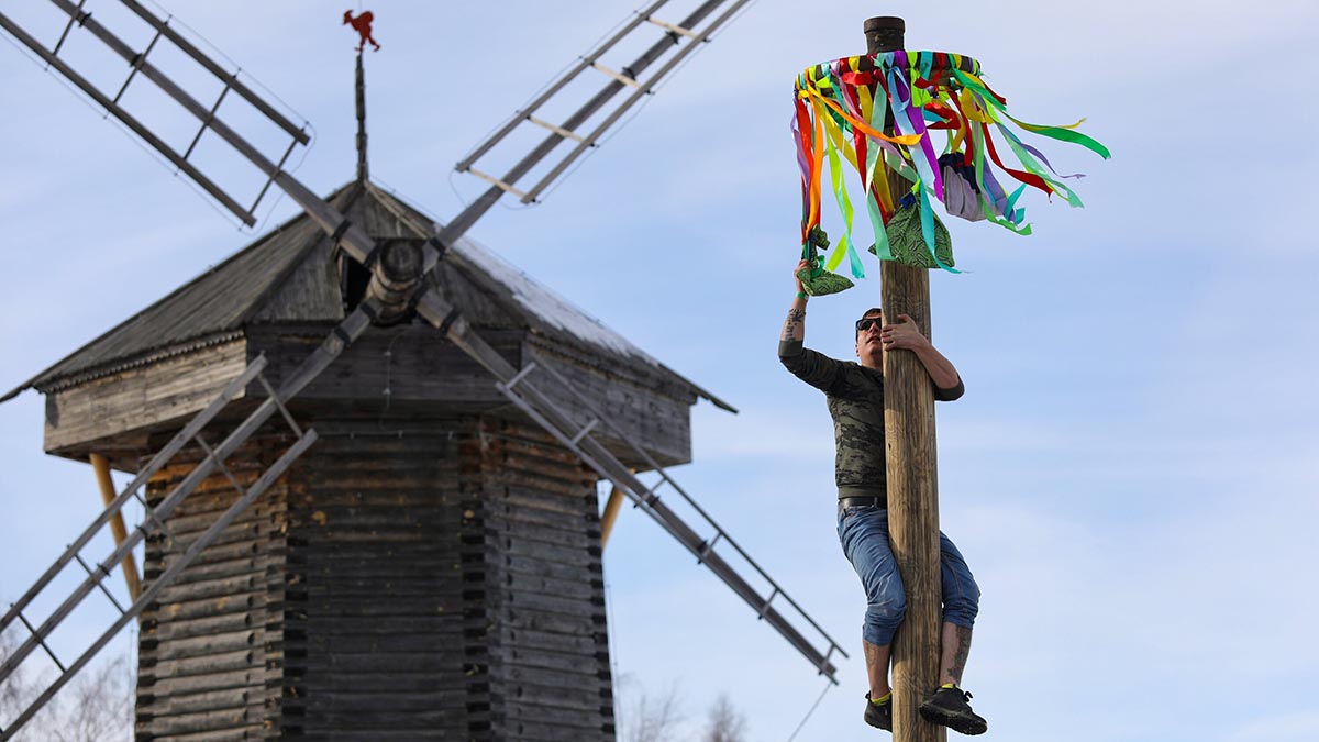Дворцы и центры творчества Москвы подготовили мероприятия в честь Масленицы