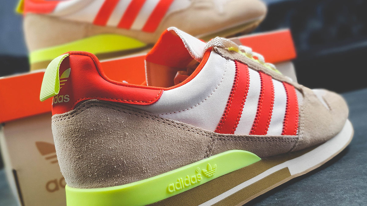 Магазины Adidas могут открыться в России под новым названием