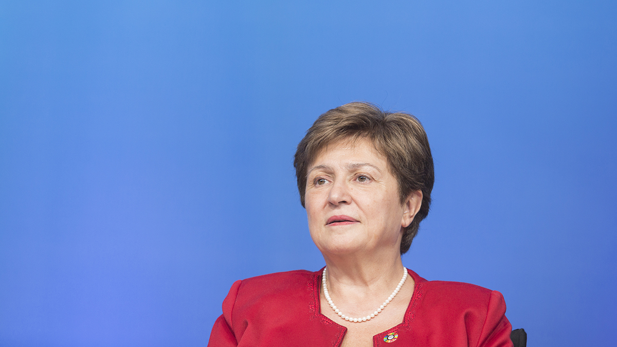 Глава МВФ заявила, что избежать рецессии в США будет все труднее