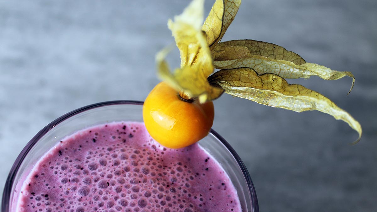 «Кожа просит воды»: дерматологи назвали два напитка, которые обратят старение вспять