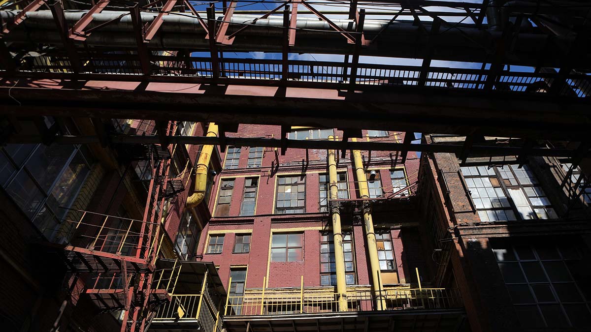 Сгоревшее здание Электрозавода собирались закрыть до Нового года - Mash