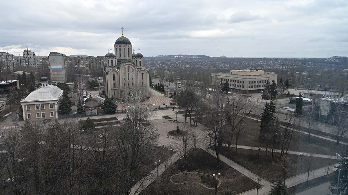 В Донецке маршрутка подорвалась на мине «Лепесток»