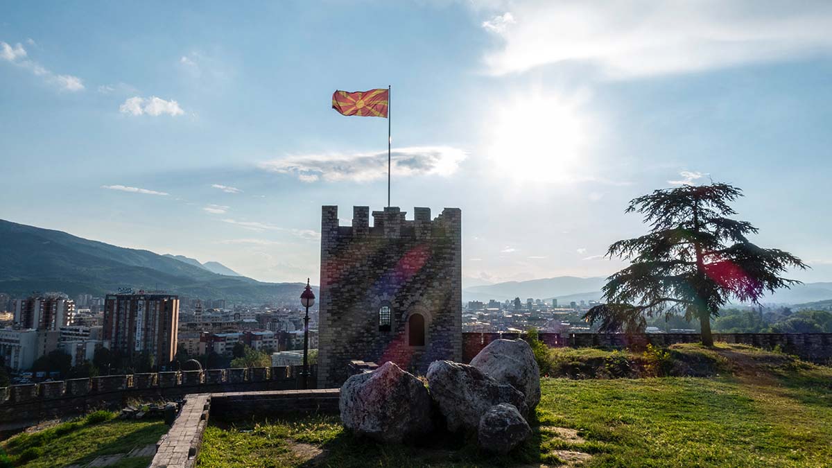 Македонская пресса рассказала о секретной сделке между Скопье и Киевом 20 лет назад