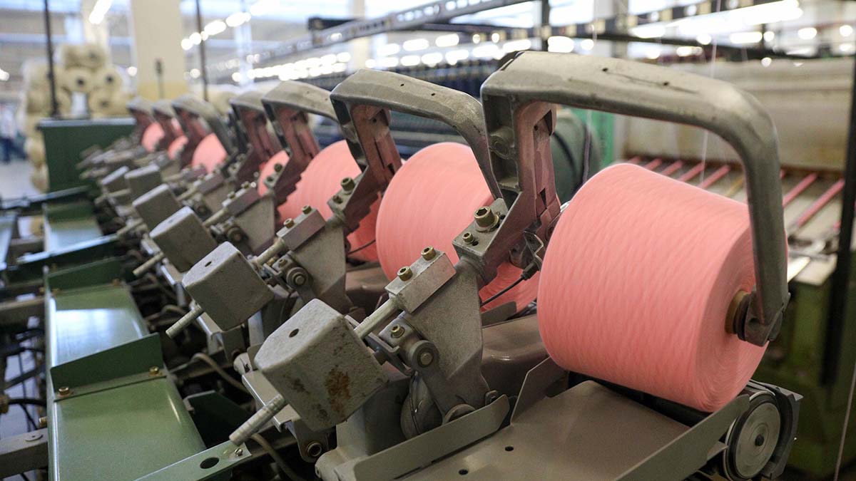 Промпроизводство в России в марте выросло на три процента