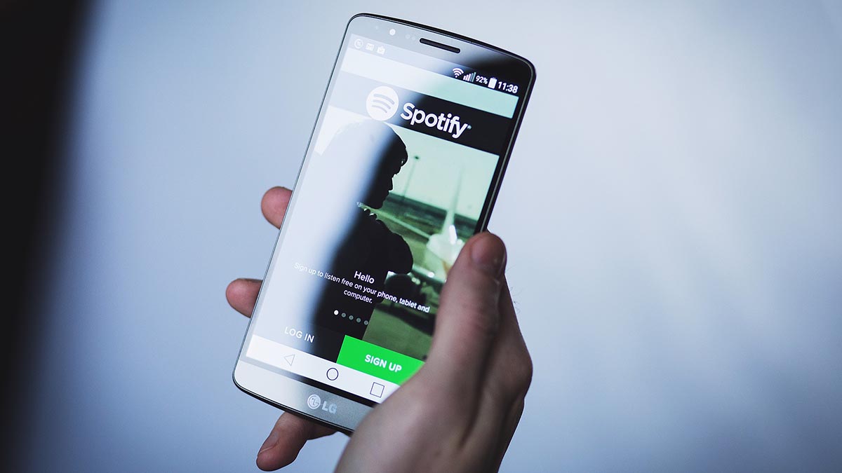 Сервис Spotify оштрафовали на полмиллиона рублей