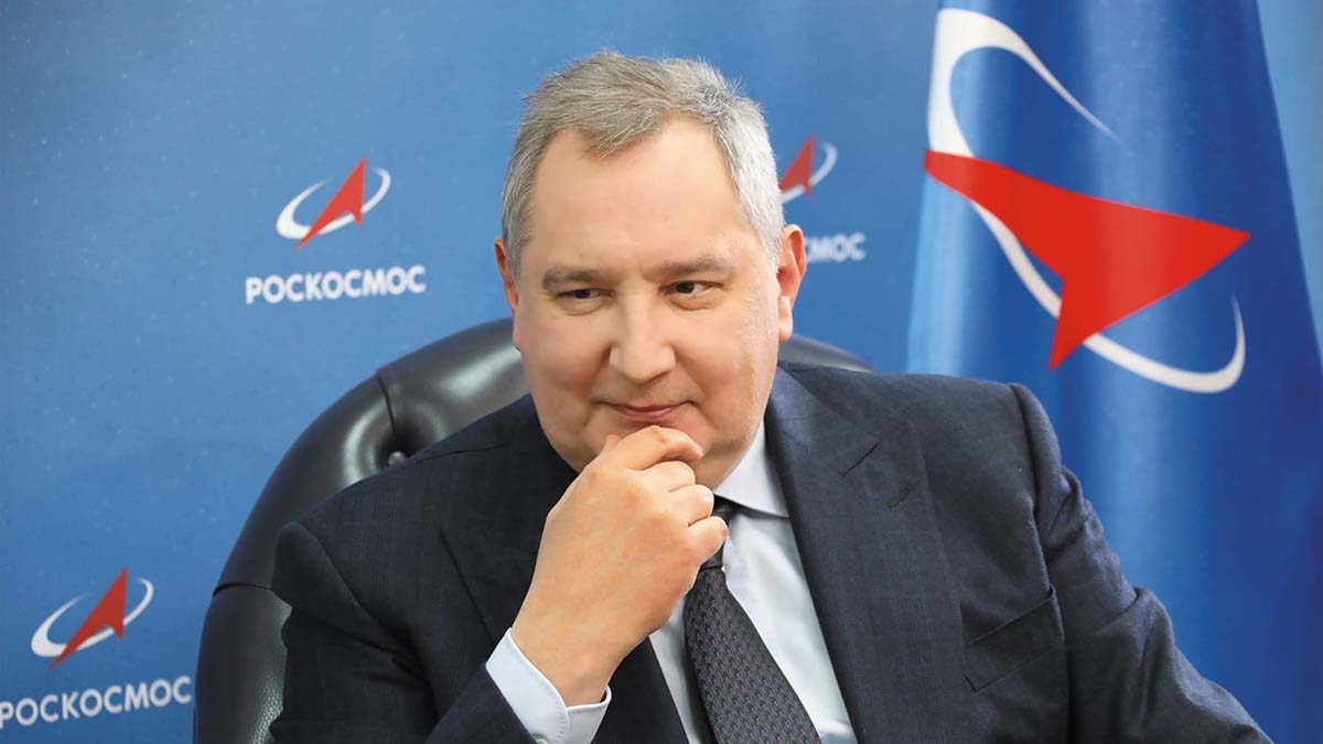 Рогозин посвятил Джоли стихи и пригласил в Донбасс