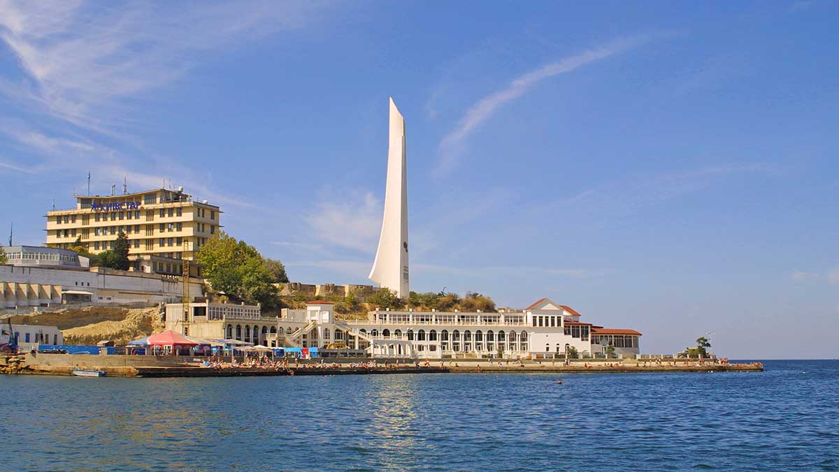 Крымчане рассказали населению Запорожской и Херсонской областей о плюсах жизни в России