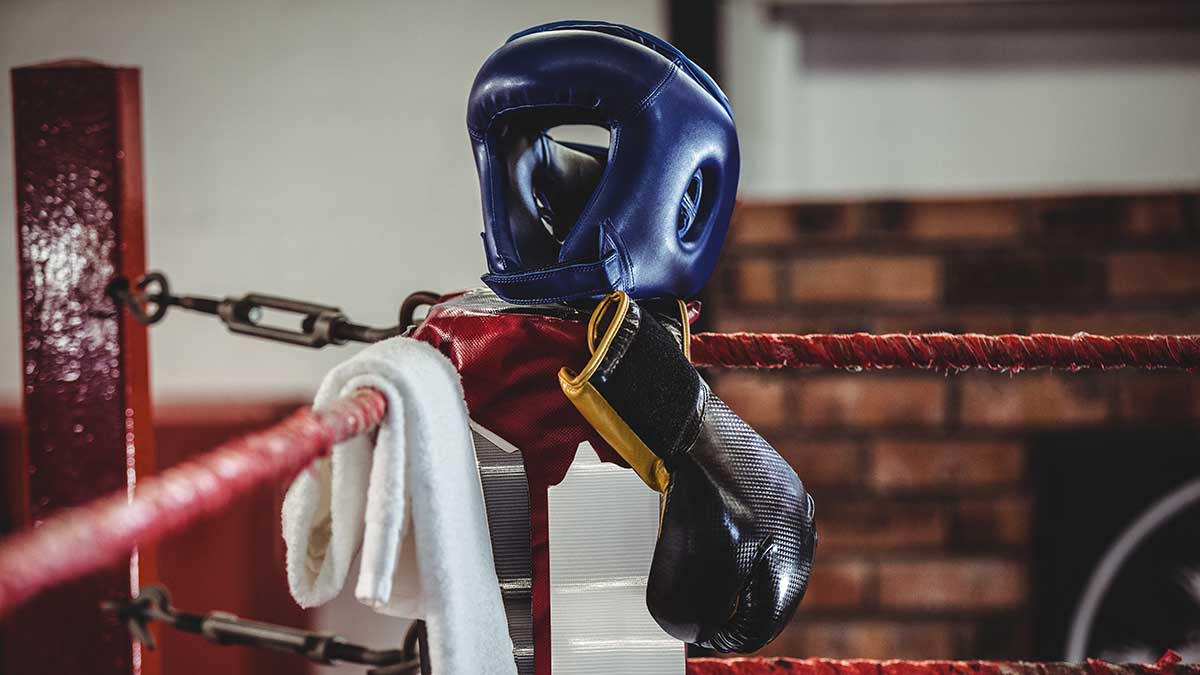 Российских боксеров допустили к международным соревнованиям под своим флагом