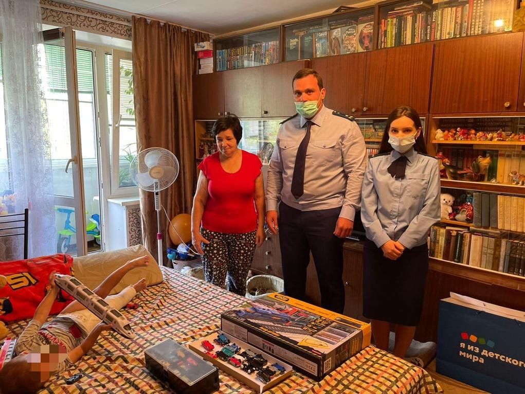 Завершено расследование дела в отношении мужчины, выбросившего сына из окна на юго-востоке Москвы