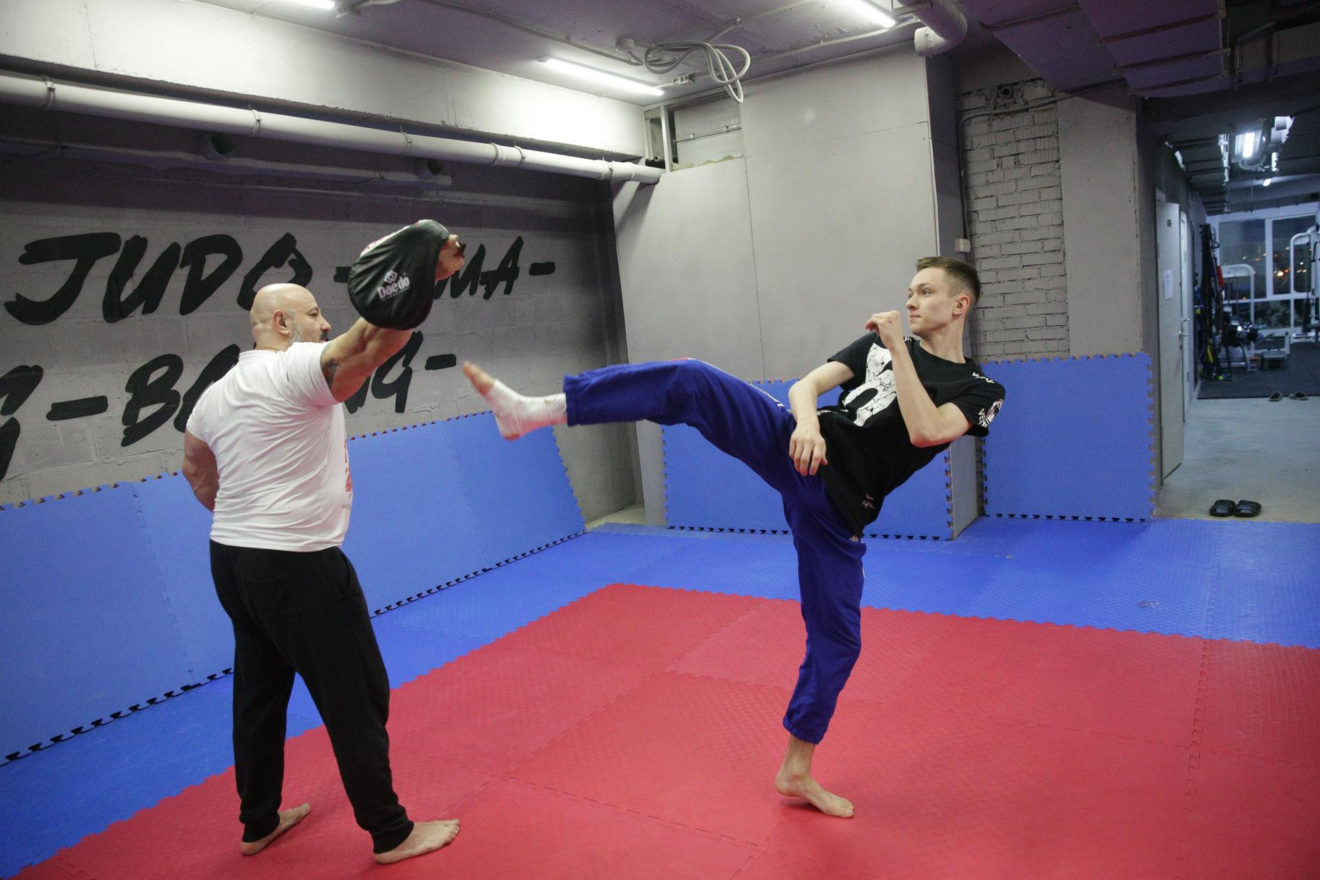 Российских борцов допустили к участию в международных соревнованиях в нейтральном статусе