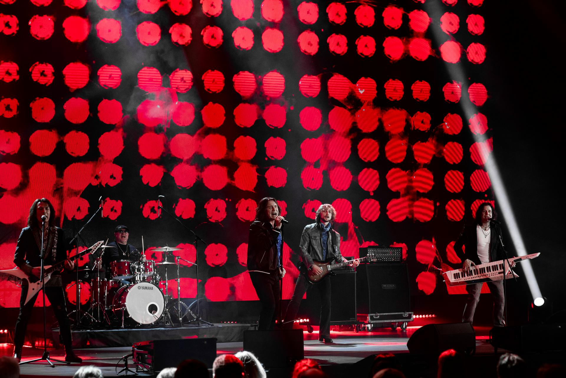 Одиннадцатая Русская музыкальная премия RU.TV назвала самых ярких исполнителей