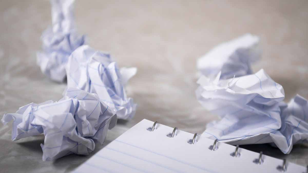 Девушка купила куртку в секонд-хенде и обнаружила прощальную записку