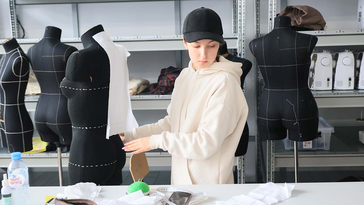 Россияне назвали самые интересные профессии