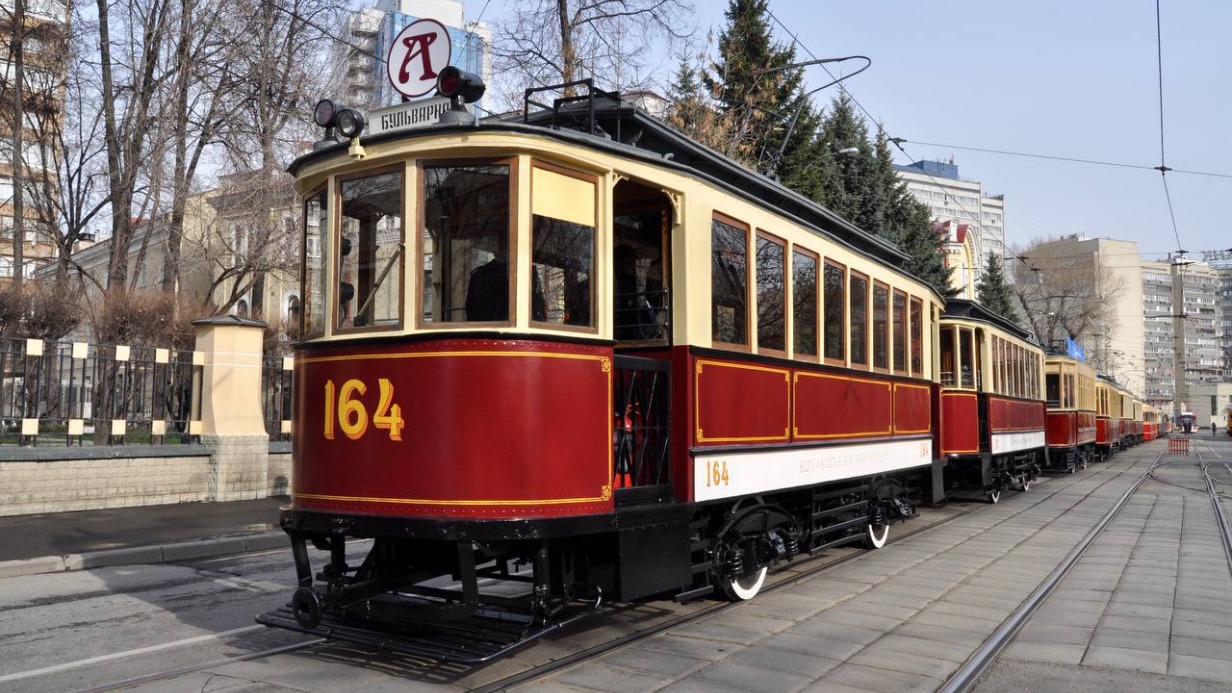 Москвичам рассказали о специальных фонарях на трамваях в ХХ веке