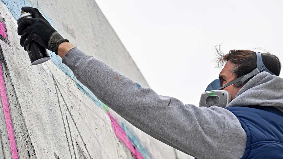 В Москве выбрали 15 эскизов рисунков, которые украсят культурные учреждения