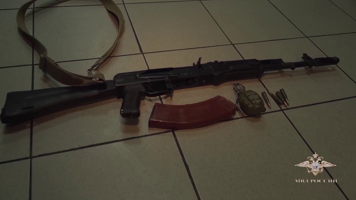 Задержана группа преступников, совершавших разбойные нападения в 2012 году в Санкт-Петербурге