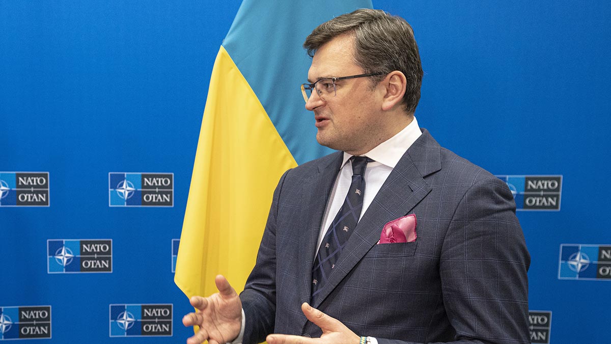 Глава МИД Украины Кулеба назвал условия для перемирия с Россией