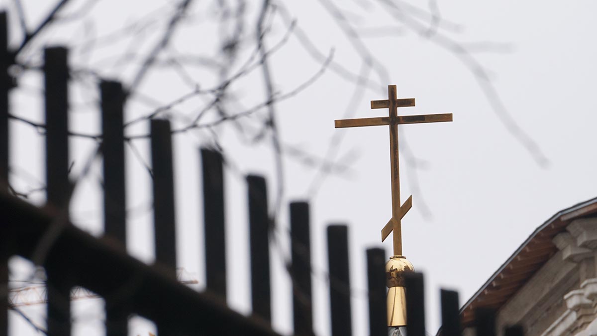 Заставшего учеников православной школы в Твери за онанизмом намерены отчислить