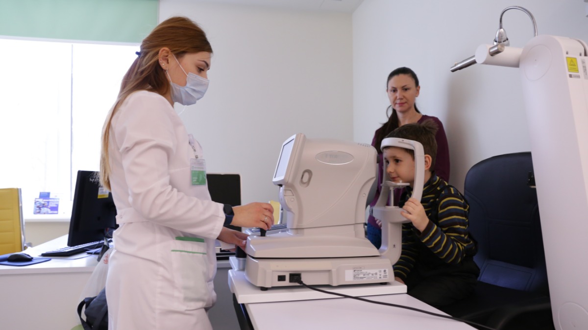 Москвичам рассказали о работе Кадрового центра депздрава