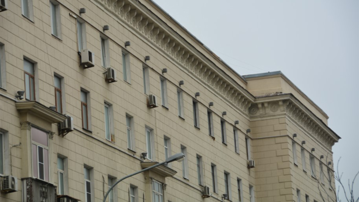 Капитальный ремонт «испанского дома» стартовал на юге Москвы