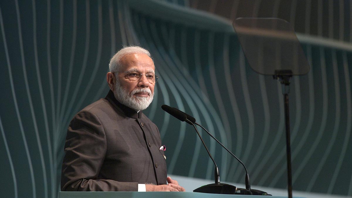 Bloomberg: Моди укрепил связи с Россией и Китаем из-за напряженности с США