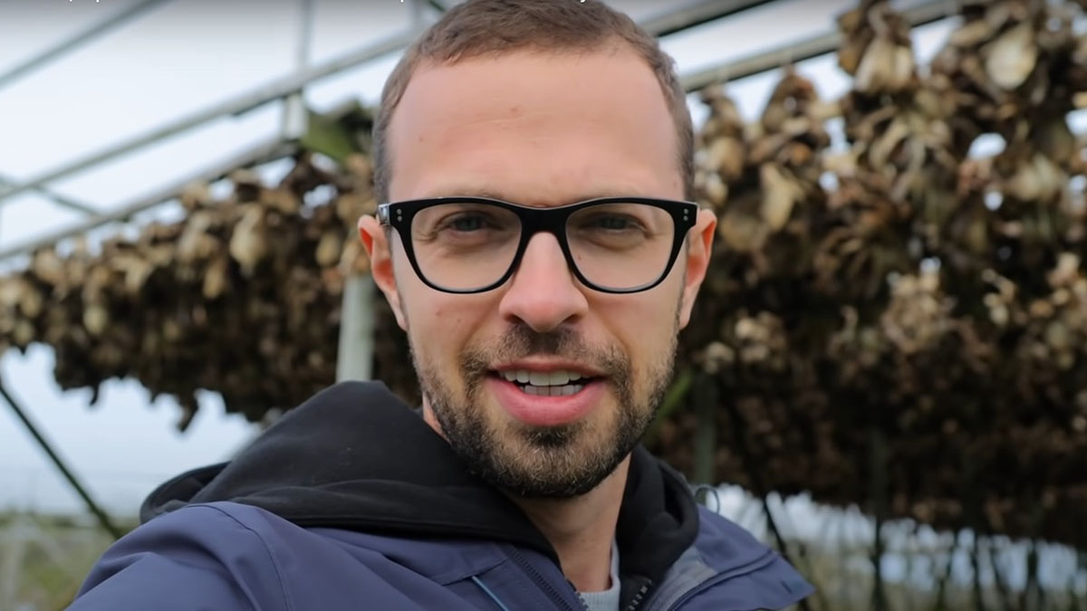 СМИ: Блогеру Птушкину запретили въезд в Россию до 2072 года