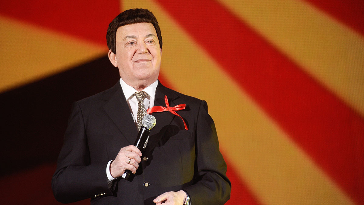 «Есть грешок»: Киркоров назвал поступок Кобзона, за который тот корил себя