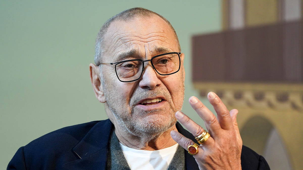 Кончаловский объяснил причину ностальгии россиян по СССР