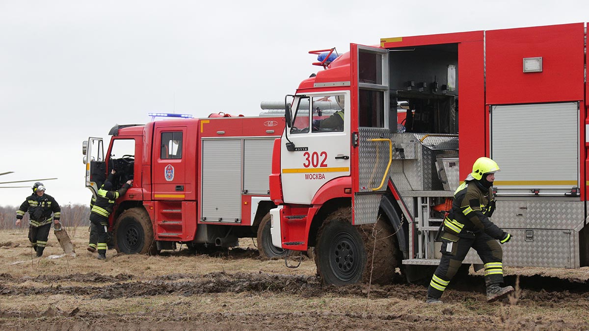 Пожар на нефтебазе в Брянске полностью ликвидировали