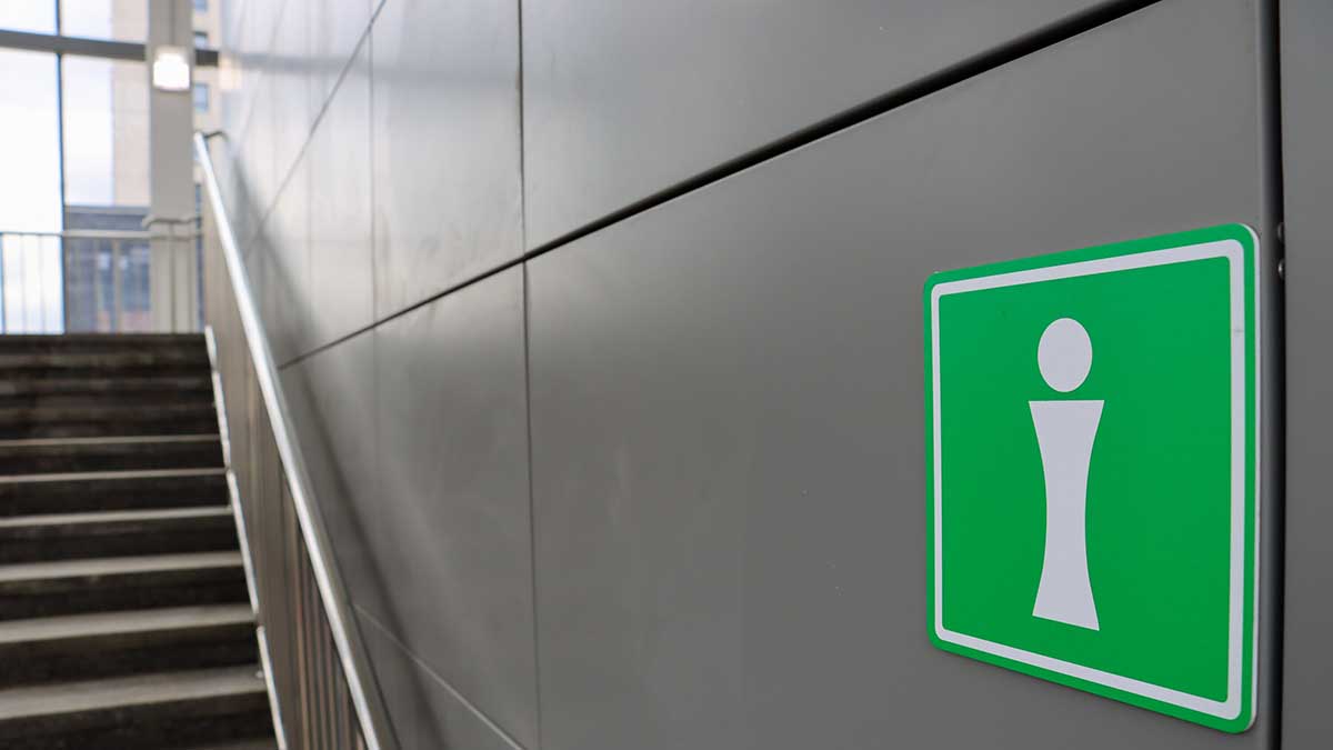 Новый пешеходный мост открыли возле станции Нижегородская МЖД