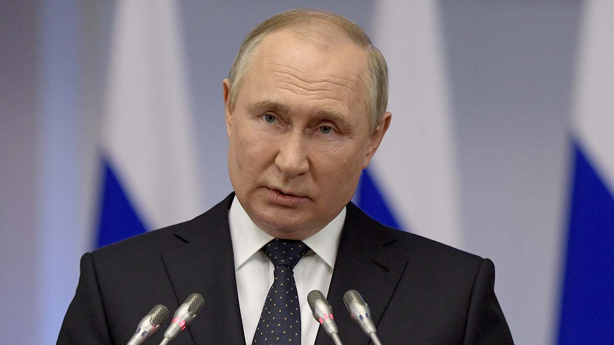 Путин объявил 2023 год в России Годом педагога и наставника