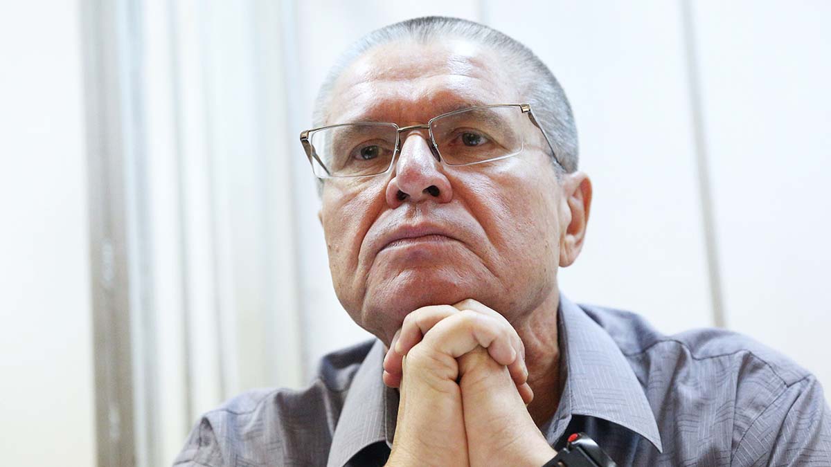 Экс-министр экономического развития РФ Улюкаев вышел из колонии по УДО