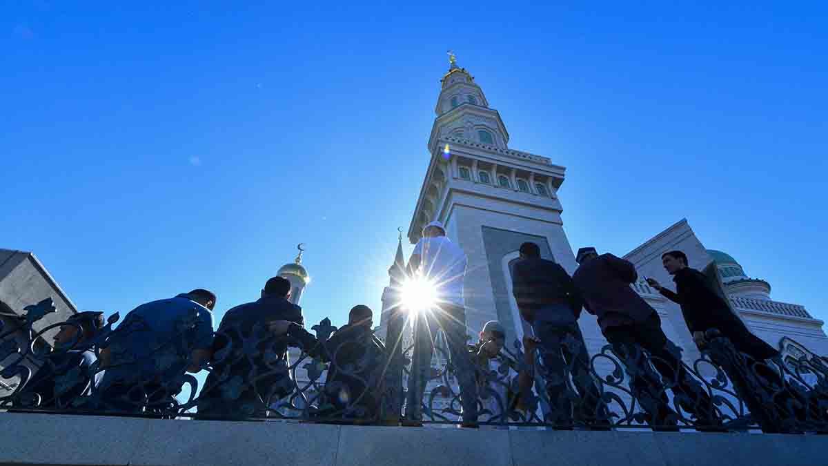 Более 100 сотрудников московского транспорта обеспечили порядок на Ураза-байраме