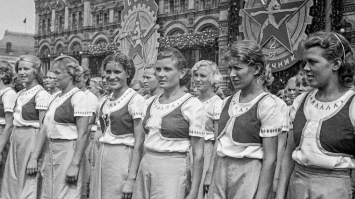 Труд, мир, май: как отмечали 1 Мая в Москве в разные годы