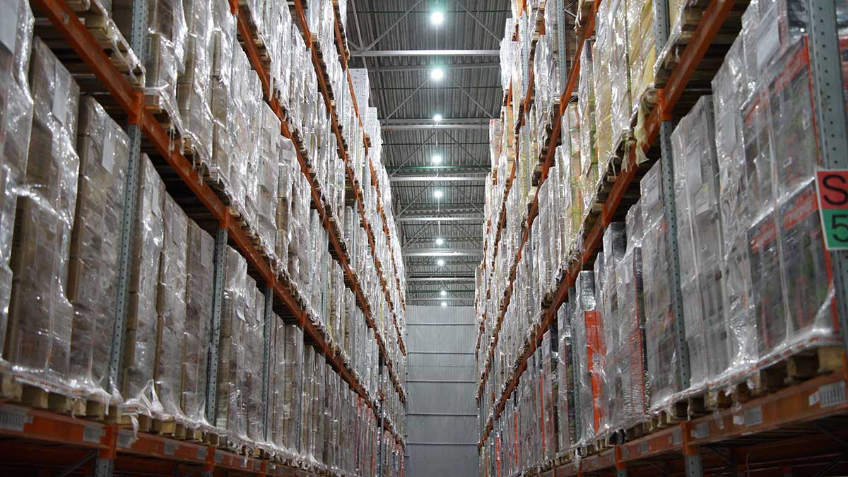 «Отправляются в обход»: почему страны бывшего СССР нарастили поставки в Россию