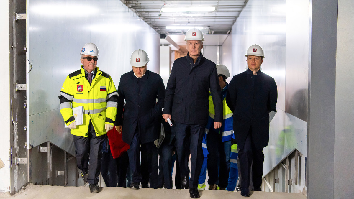 Собянин: Строительство восточного участка БКЛ метро завершено на 70 процентов