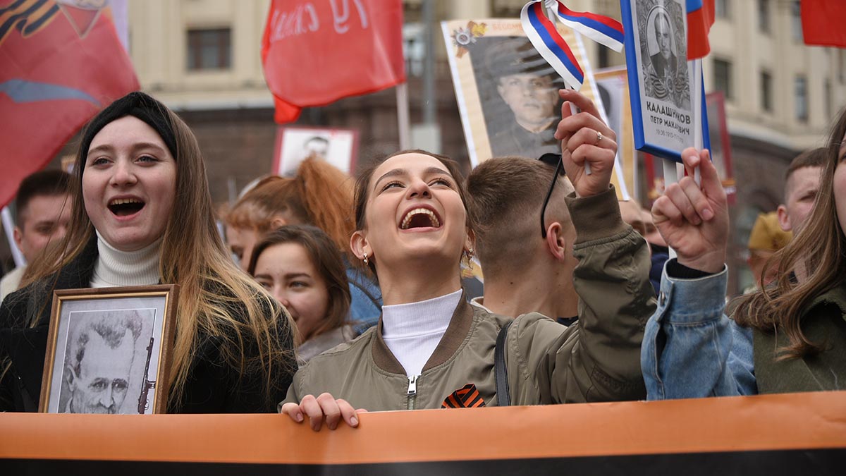 Полиция в Берлине не позволила «Бессмертному полку» пройти единым строем