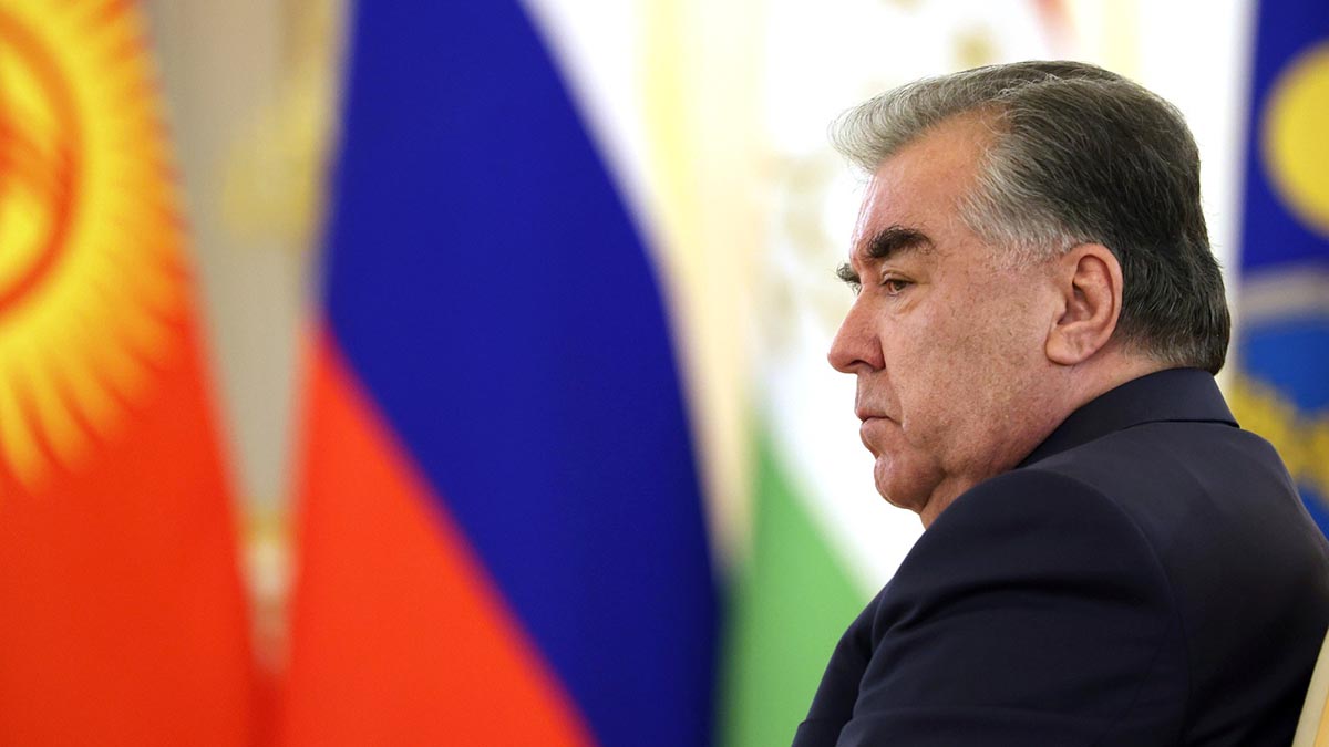 Президент Таджикистана призвал не относиться к Центральной Азии как к бывшему СССР 