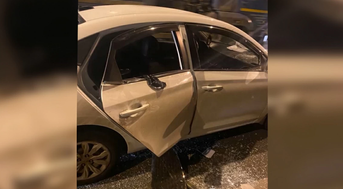 Двое мужчин спровоцировали ДТП, чтобы ограбить водителя