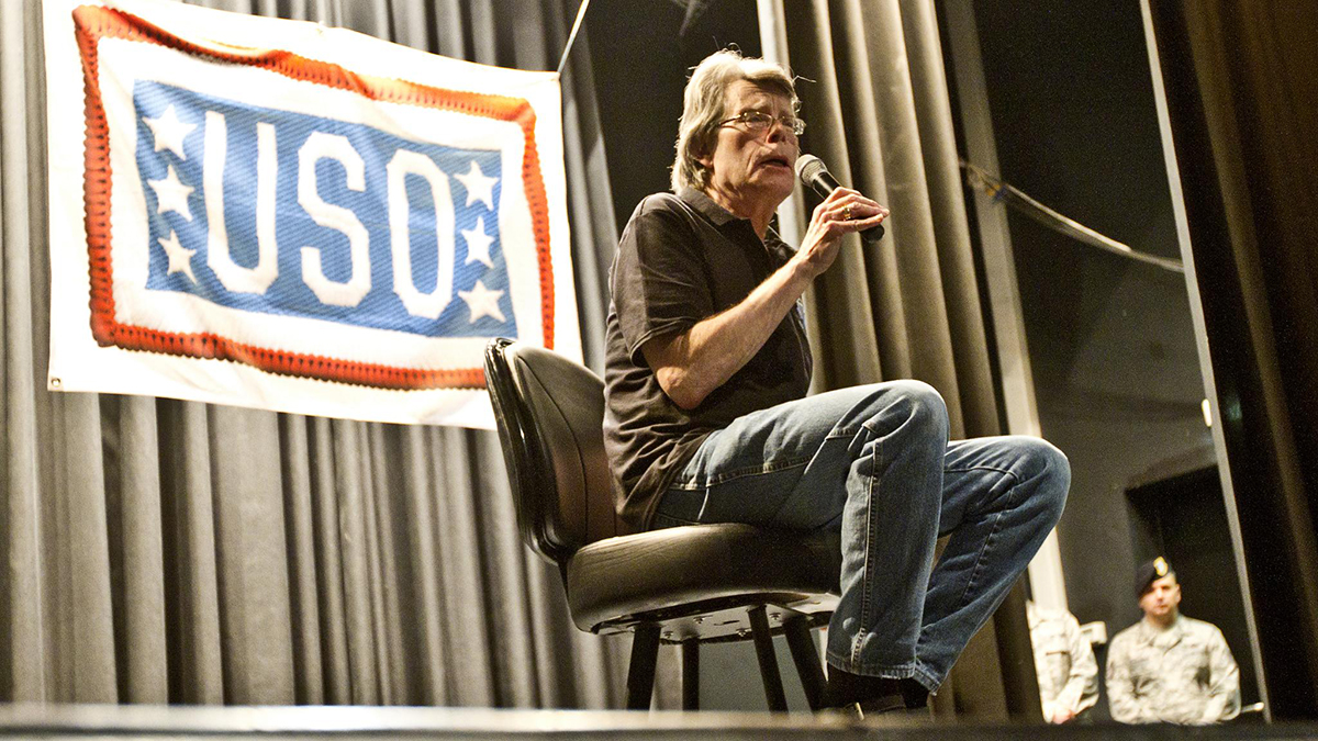 «Унизительно для нации»: украинцев обидела ошибка в словах поддержки от Стивена Кинга