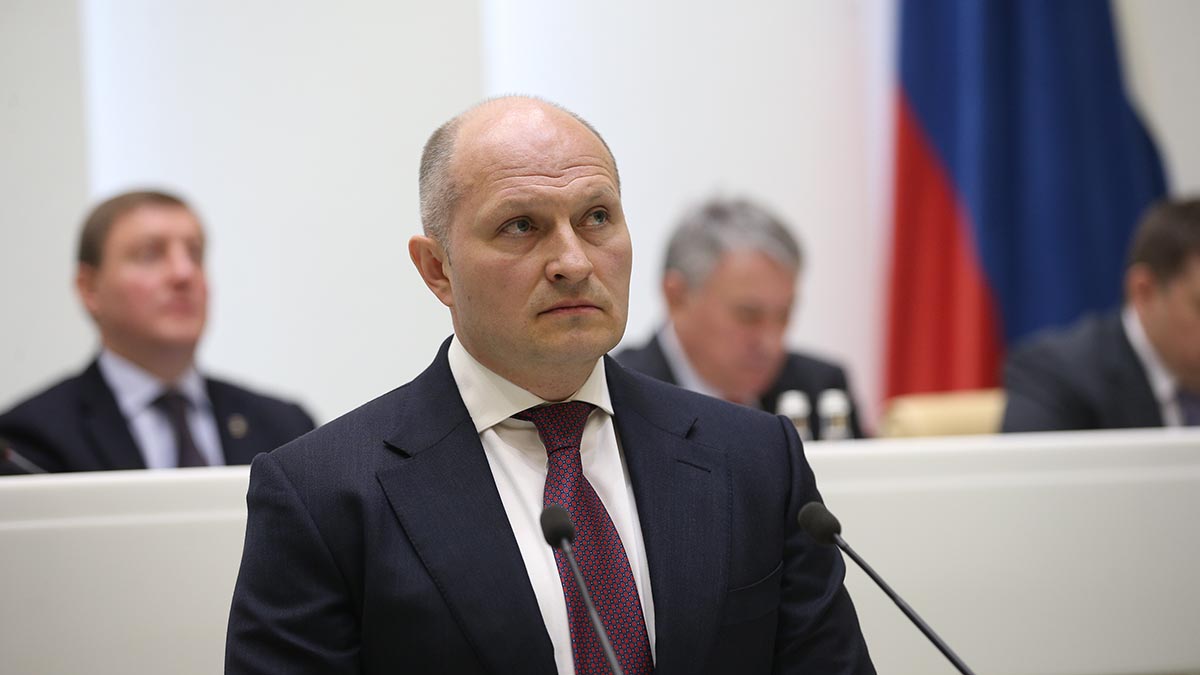 Глава МЧС России Куренков назвал причину обрушения жилого дома в Нижневартовске