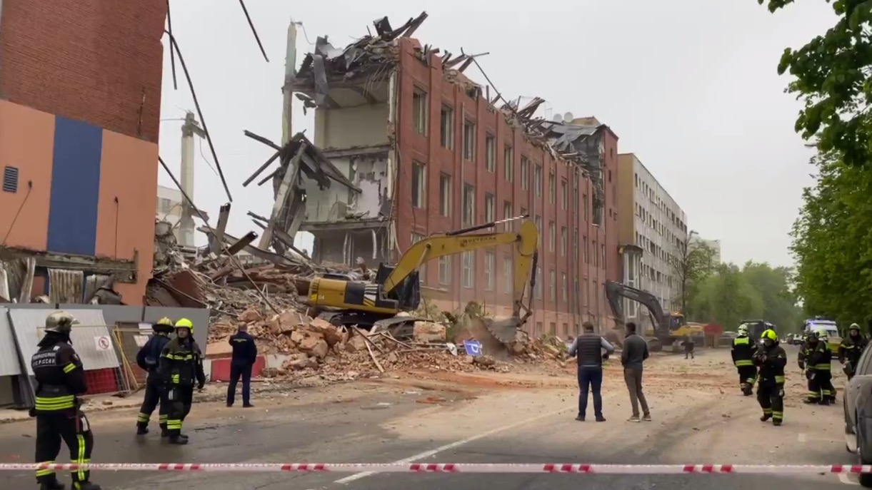 Очевидец раскрыла подробности обрушения фабрики «Вымпел» в Москве