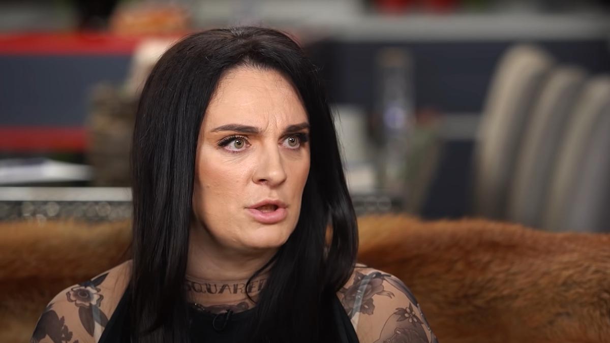 Цыганова заявила, что Ваенга не достойна звания заслуженного артиста РФ