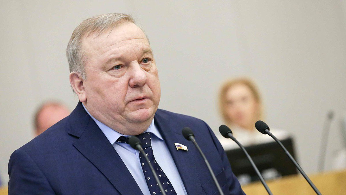 «Вы что творите?!»: депутат Шаманов возмутился переименованием городов в Чечне