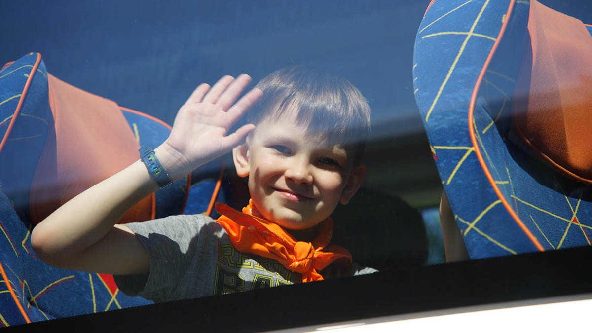 Психолог Лейкина рассказала, сколько длится адаптация ребенка к лагерю